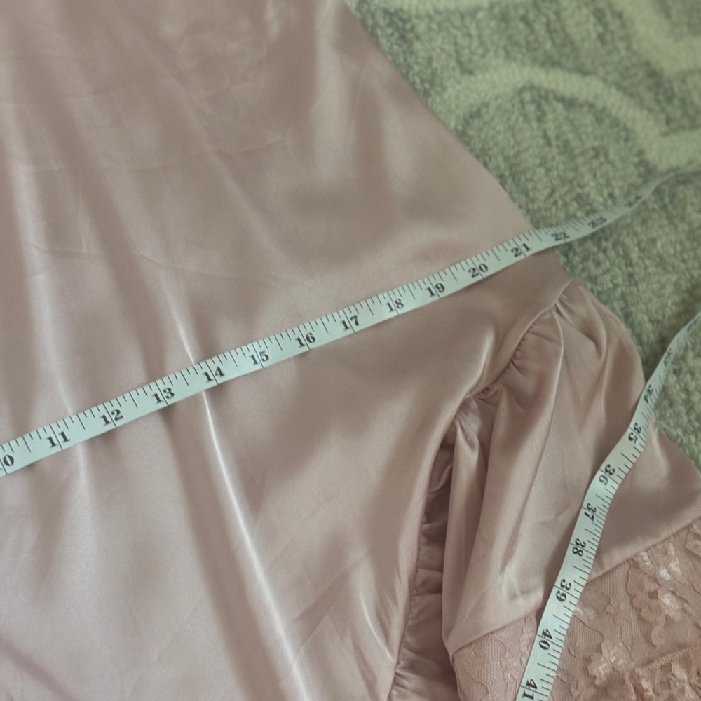 BUCKLE Baevely Blush Pink Satin Lace Tank Top L NWT Flowy Babydoll Camisole - Picture 9 of 9